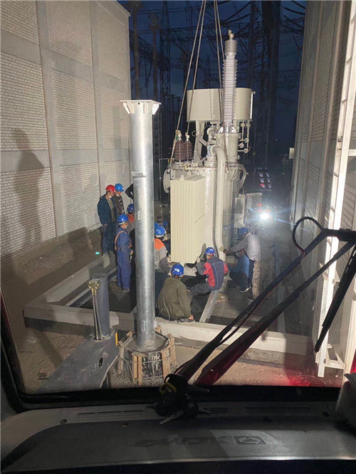 重庆市吊车吊装过程中有诸多需要注意的事项