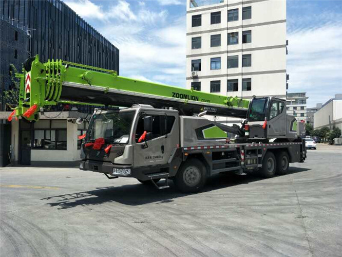 重庆市随车吊师傅告诉你租赁随车吊车如何区分吨位